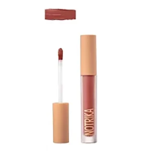 رژ لب مایع رنگ آمبر Amber نوتریکا